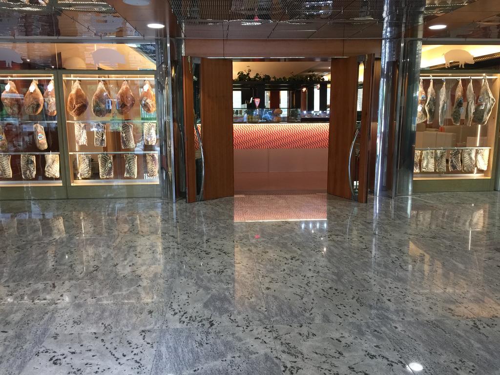 New Hotel Овиедо Екстериор снимка
