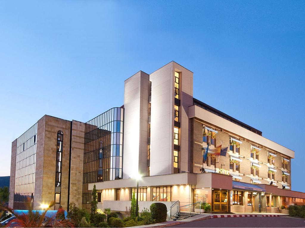 New Hotel Овиедо Екстериор снимка
