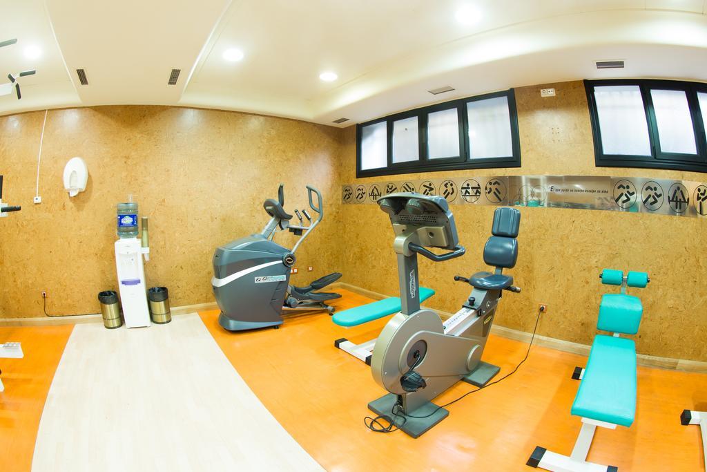 New Hotel Овиедо Екстериор снимка